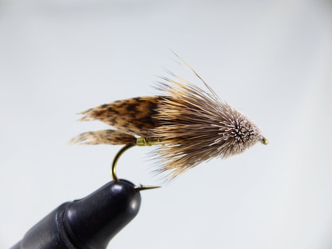 3 Mouches Steelhead Encadrées Et Montées – Super Déco Pour Pêcheur